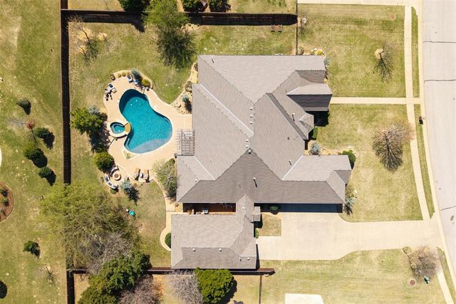 10608 Berrywood Drive, Oklahoma City, OK 73151