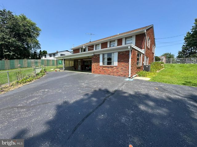 45 WILMAR AVE, Hanover, PA 17331