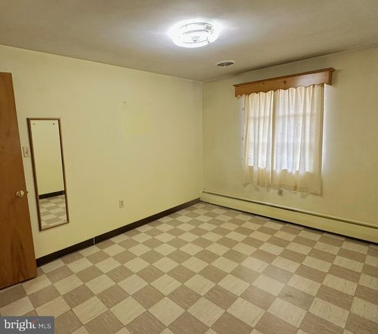 45 WILMAR AVE, Hanover, PA 17331