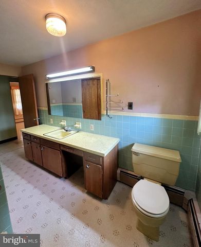 45 WILMAR AVE, Hanover, PA 17331