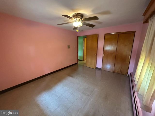 45 WILMAR AVE, Hanover, PA 17331