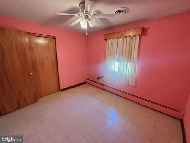 45 WILMAR AVE, Hanover, PA 17331