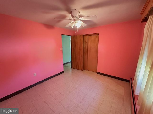 45 WILMAR AVE, Hanover, PA 17331