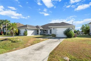 914/916 SE 14th TER, Cape Coral, FL 33990