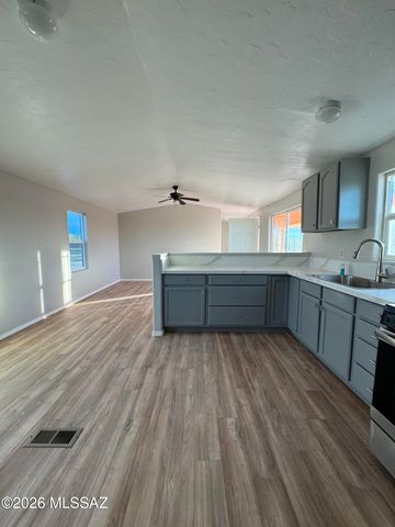 10625 S Cherokee Lane, Tucson, AZ 85736