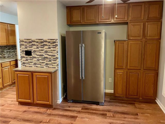 409 E Burns Street, Gallatin, MO 64640