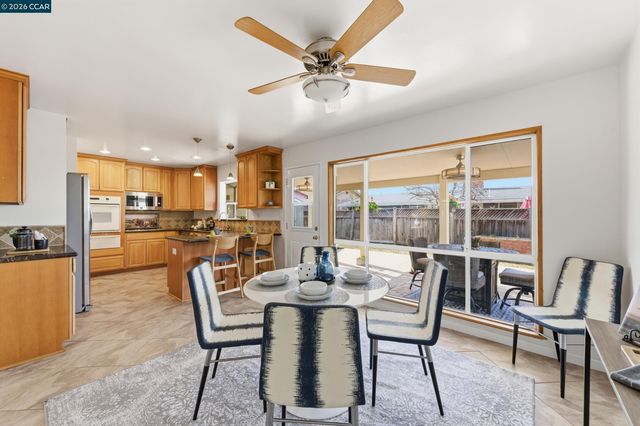 31565 Medinah St, Hayward, CA 94544