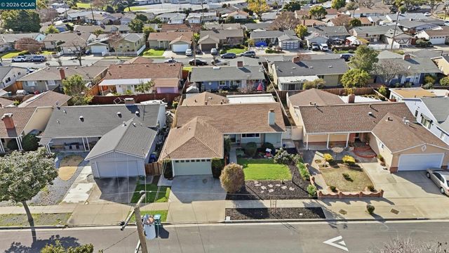 31565 Medinah St, Hayward, CA 94544