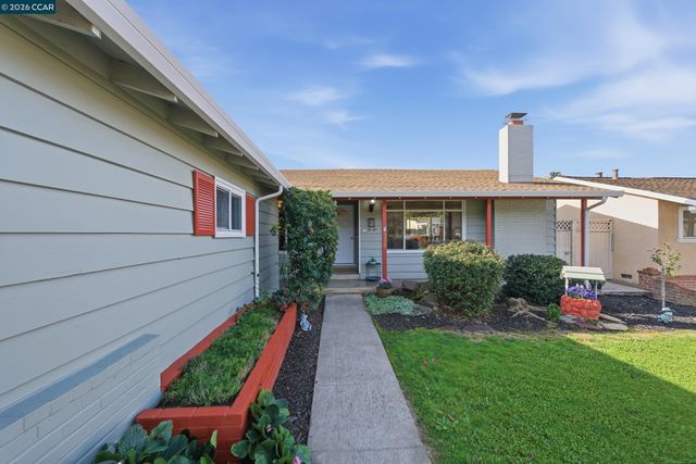 31565 Medinah St, Hayward, CA 94544