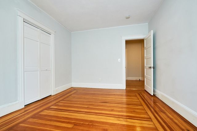 5 Albion St 1, Somerville, MA 02143