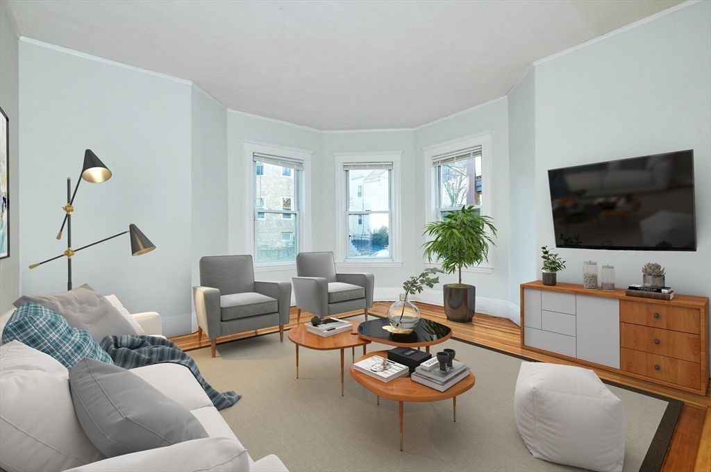 5 Albion St 1, Somerville, MA 02143