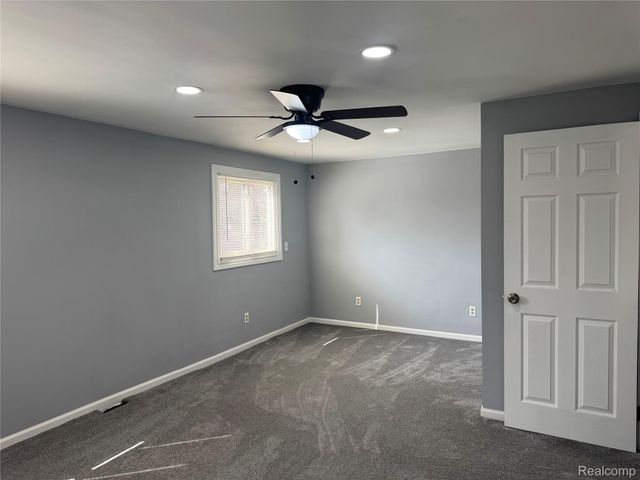 5085 Grayton Street, Detroit, MI 48224