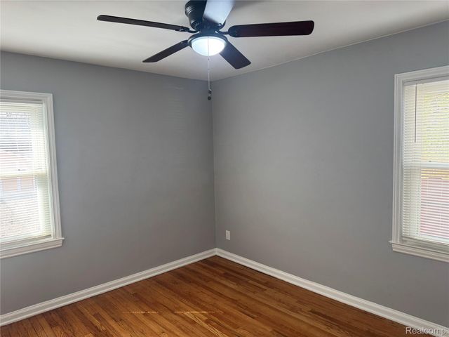 5085 Grayton Street, Detroit, MI 48224