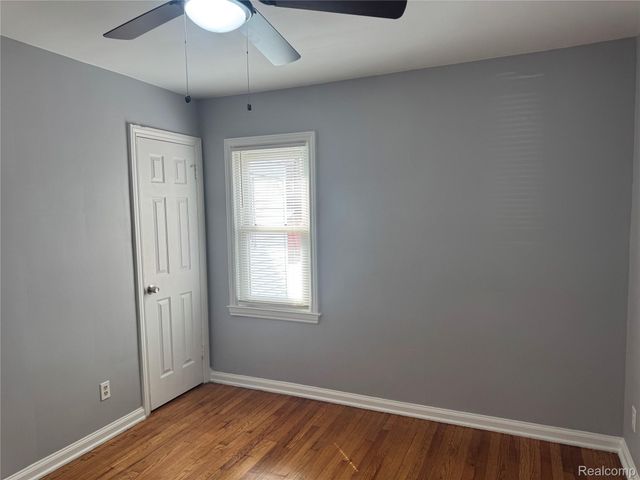 5085 Grayton Street, Detroit, MI 48224