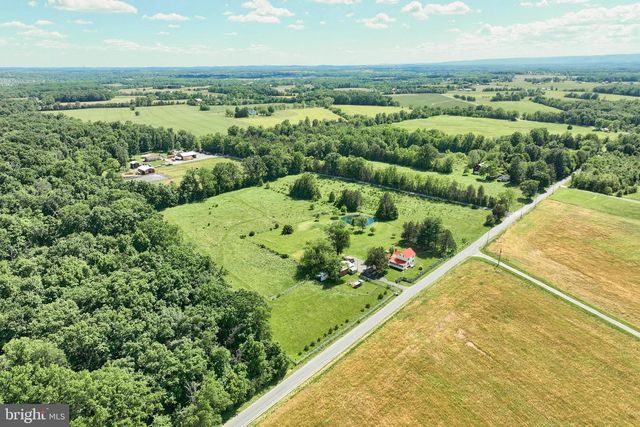 4715 RUGGLES RD, Taneytown, MD 21787