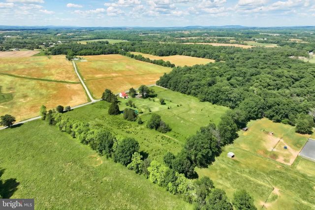 4715 RUGGLES RD, Taneytown, MD 21787