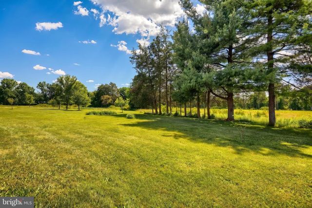 4715 RUGGLES RD, Taneytown, MD 21787