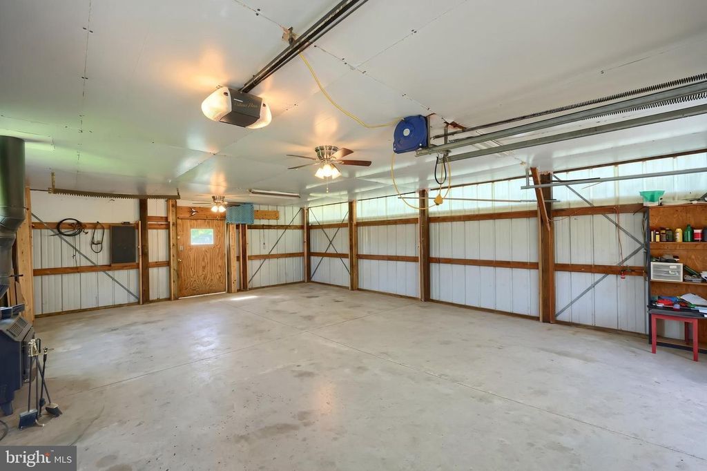 Image 46 of property listing at 4715 RUGGLES RD, Taneytown, MD 21787