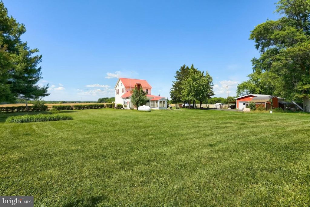 Image 55 of property listing at 4715 RUGGLES RD, Taneytown, MD 21787