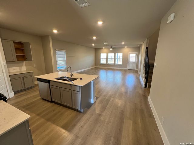 21236 Boulder Flts, San Antonio, TX 78266