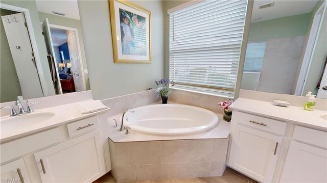 5802 Kingston PL, Ave Maria, FL 34142