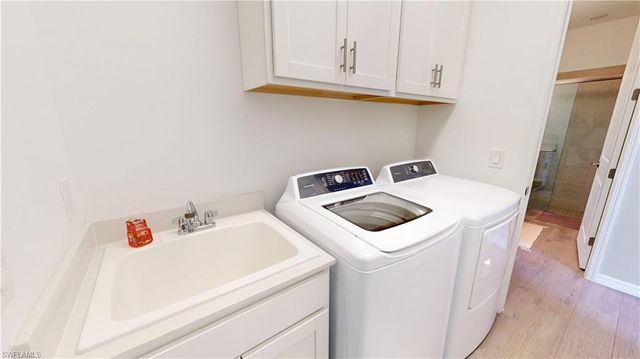 5802 Kingston PL, Ave Maria, FL 34142