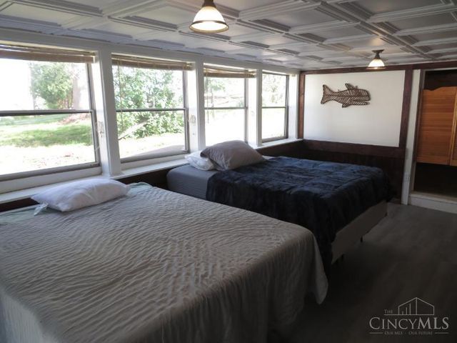 6946 Mountain View Drive, Hillsboro, OH 45133