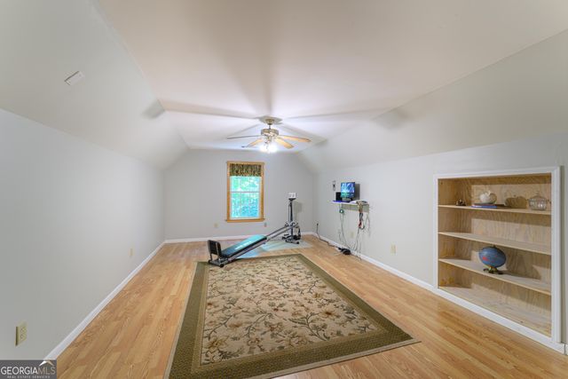159 Hutchinson Lake Road, Senoia, GA 30276