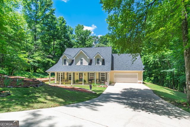 159 Hutchinson Lake Road, Senoia, GA 30276