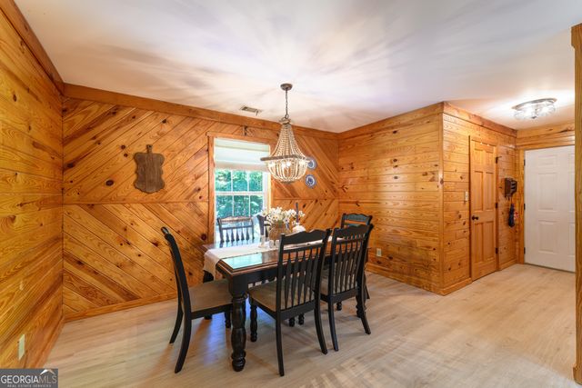 159 Hutchinson Lake Road, Senoia, GA 30276