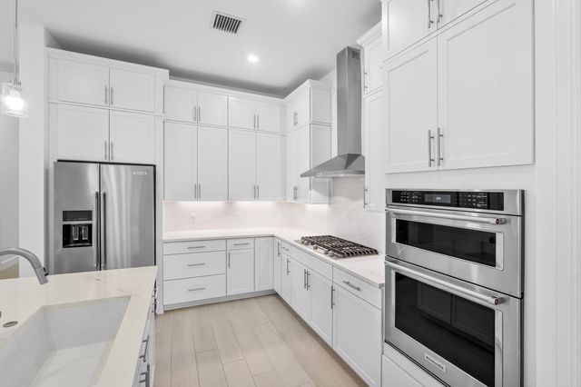 9303 Cape Honey Bee Lane, Lake Worth, FL 33467