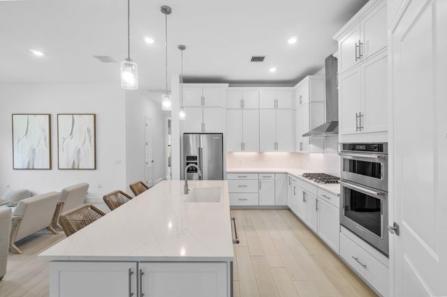 9303 Cape Honey Bee Lane, Lake Worth, FL 33467