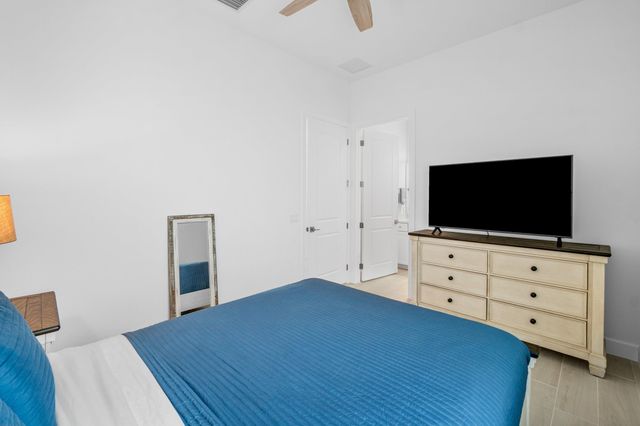 9303 Cape Honey Bee Lane, Lake Worth, FL 33467