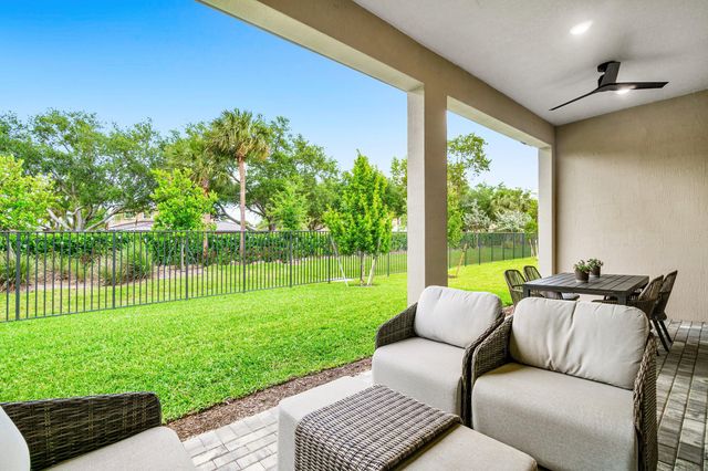 9303 Cape Honey Bee Lane, Lake Worth, FL 33467