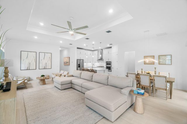 9303 Cape Honey Bee Lane, Lake Worth, FL 33467