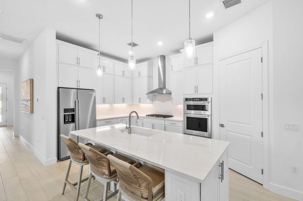 9303 Cape Honey Bee Lane, Lake Worth, FL 33467