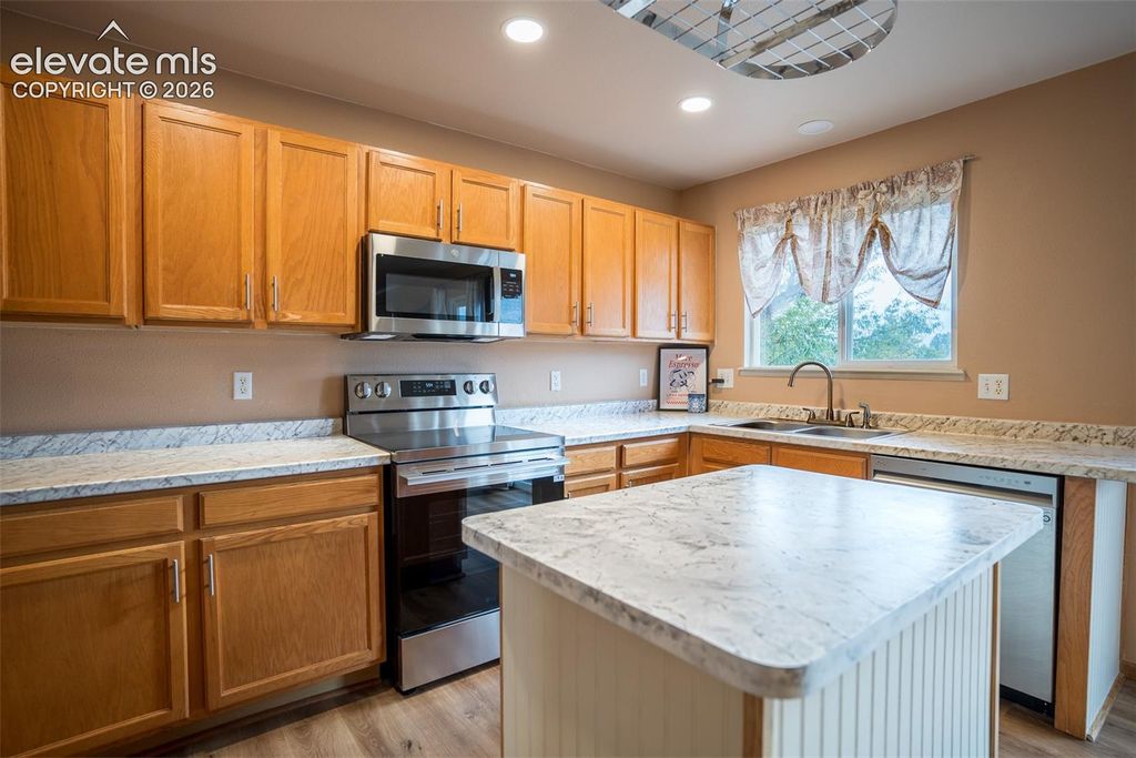 3378 Macgregor Drive, Colorado Springs, CO 80922 — photo 5