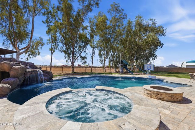 1793 N BIANCO Road, Casa Grande, AZ 85193