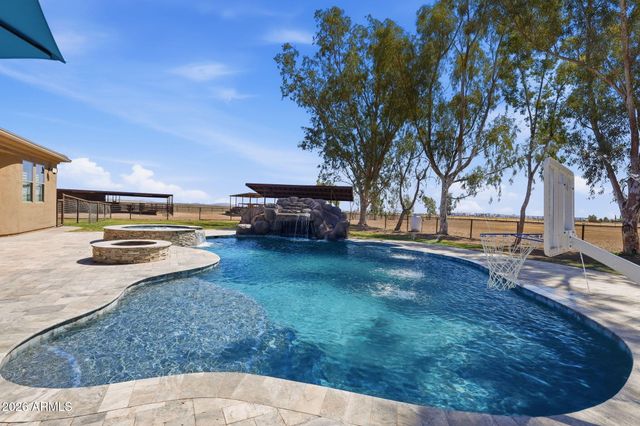 1793 N BIANCO Road, Casa Grande, AZ 85193