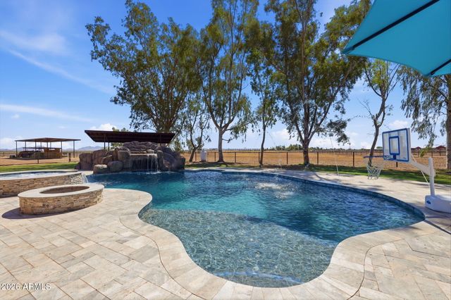 1793 N BIANCO Road, Casa Grande, AZ 85193