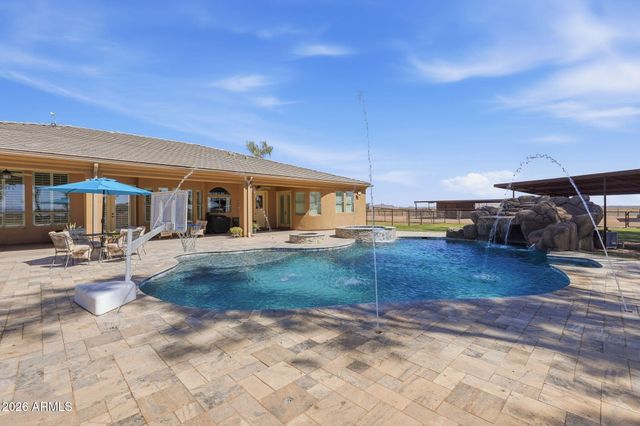 1793 N BIANCO Road, Casa Grande, AZ 85193