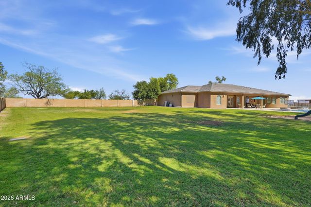 1793 N BIANCO Road, Casa Grande, AZ 85193