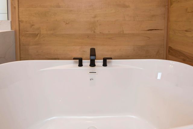 6059 S Clay Avenue, Springfield, MO 65810