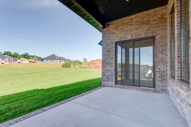 6059 S Clay Avenue, Springfield, MO 65810