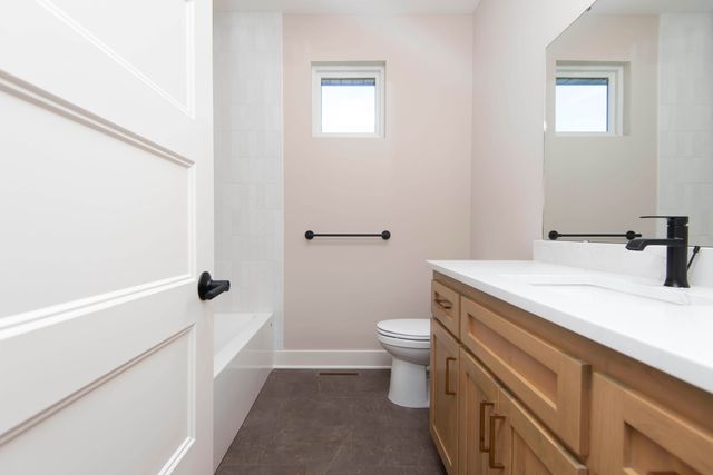 6059 S Clay Avenue, Springfield, MO 65810