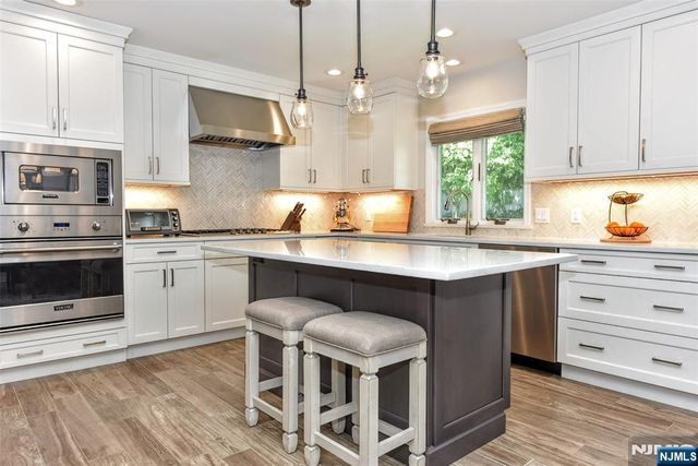 80 Dogwood Court, Westwood, NJ 07675