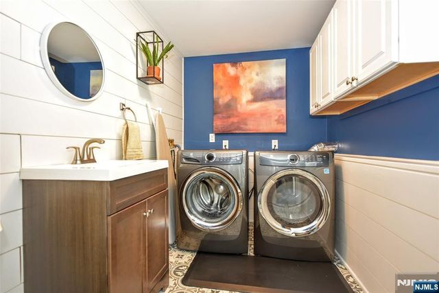 80 Dogwood Court, Westwood, NJ 07675