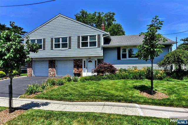80 Dogwood Court, Westwood, NJ 07675