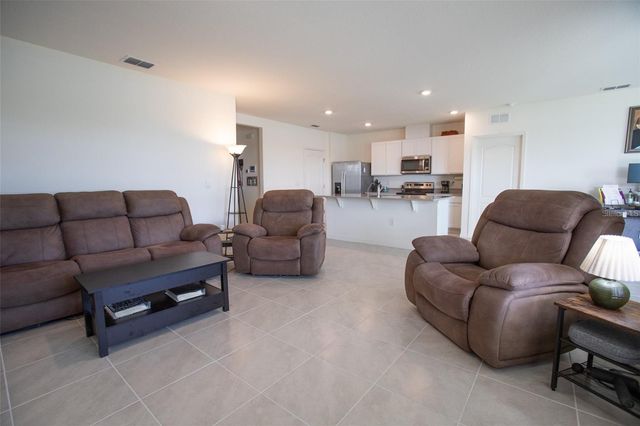 5062 FOXGLOVE CIRCLE, Lakeland, FL 33811