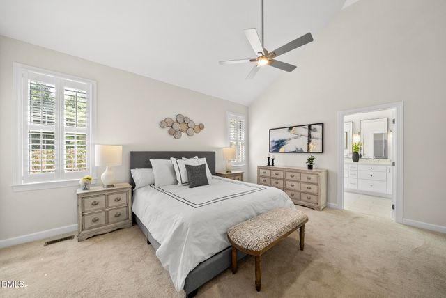 306 Helmsdale Drive, Chapel Hill, NC 27517